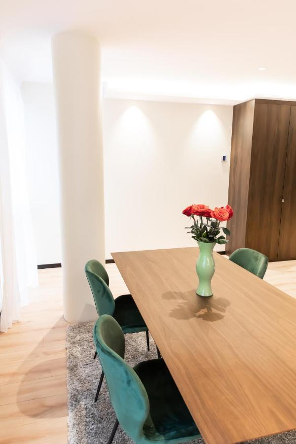 Suite Romanee 6 Personnes Vue Cathedrale 2 Places De Parking Dijon Ngoại thất bức ảnh