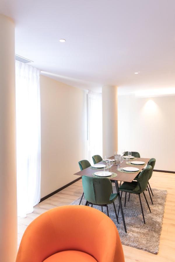 Suite Romanee 6 Personnes Vue Cathedrale 2 Places De Parking Dijon Ngoại thất bức ảnh